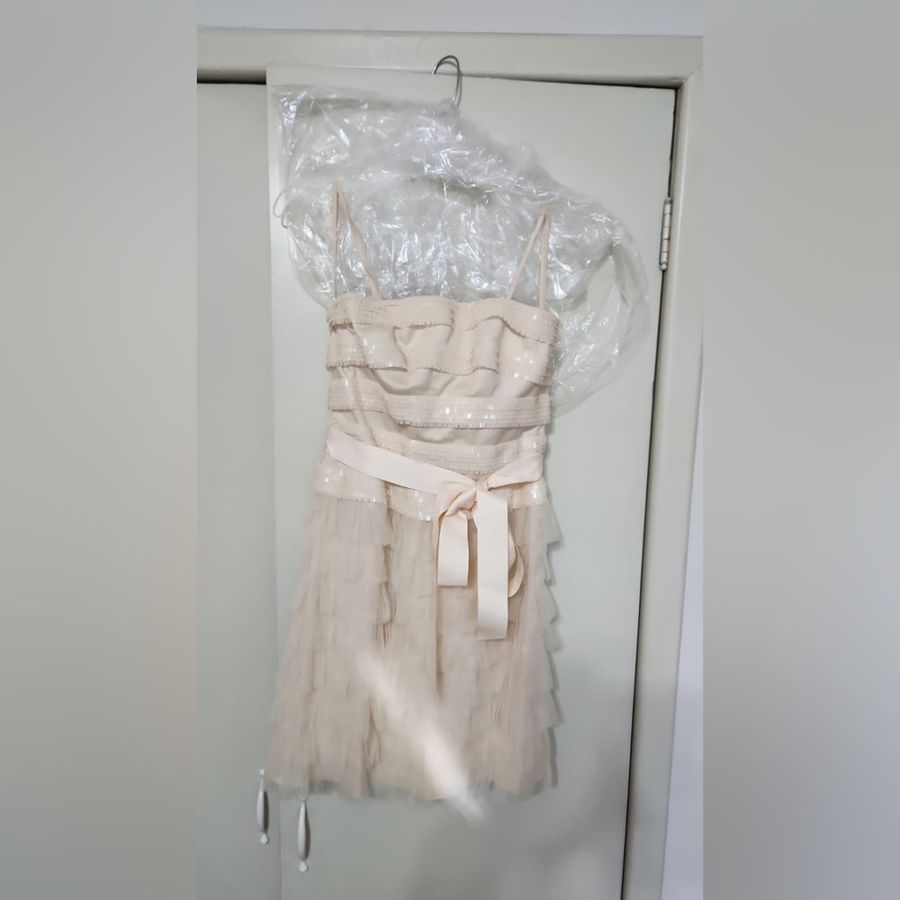 Short gown - Katie Hilton